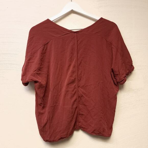 Forever 21 Tshirt Size S Cropped Crop Top Rust Womens Teen Shirt Brown Rayon - Picture 4 of 6